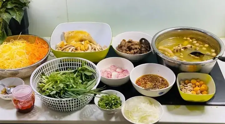 Cách Nấu Cơm Gà Bà Buội Chuẩn Vị Hội An Tại Nhà