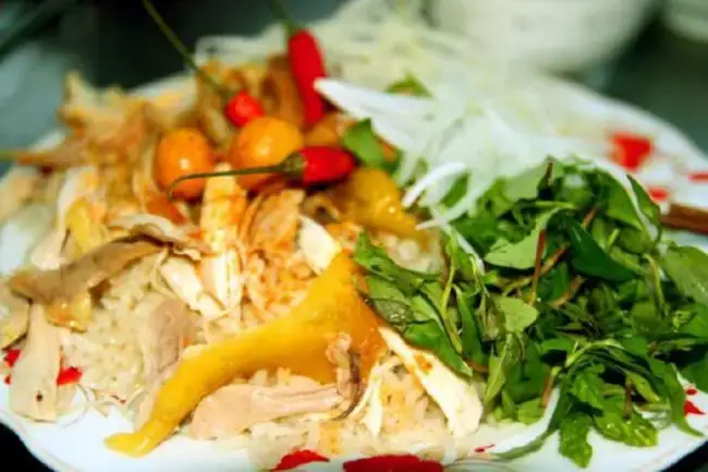 Cách Nấu Cơm Gà Quảng Ngãi Chuẩn Vị