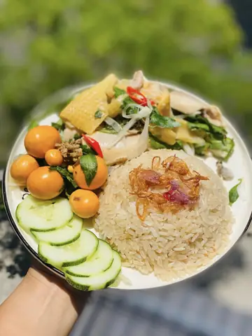 Cách Nấu Cơm Gà Xé Thơm Ngon, Dễ Làm Tại Nhà