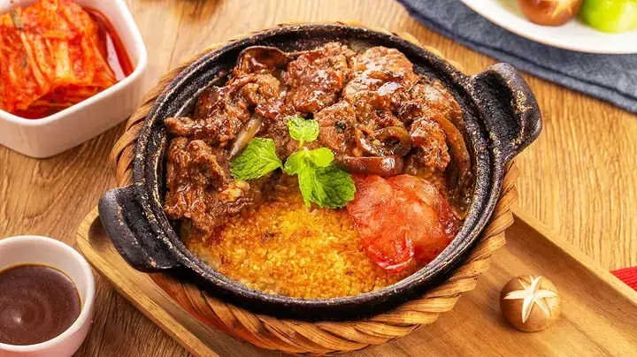 Cách Nấu Cơm Niêu Singapore Thơm Ngon, Giòn Rụm Tại Nhà