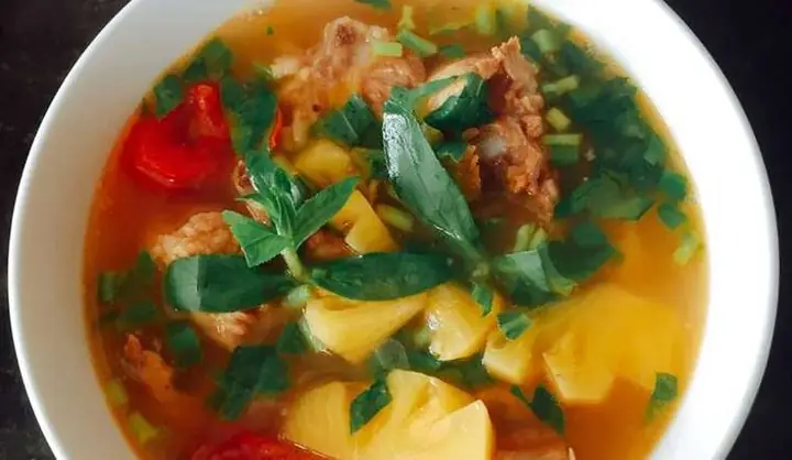 Cách Nấu Canh Chua Sườn Non Với Dứa Đậm Đà, Bắt Cơm Từng Bước