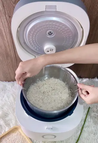 Cách Nấu Cơm Tách Đường Đơn Giản Tại Nhà