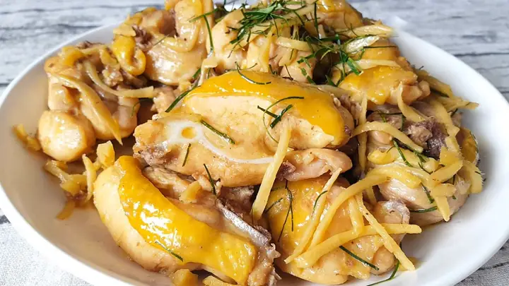 Cách Nấu Gà Rang Gừng Sả Thơm Ngon, Đậm Đà Từ A-z