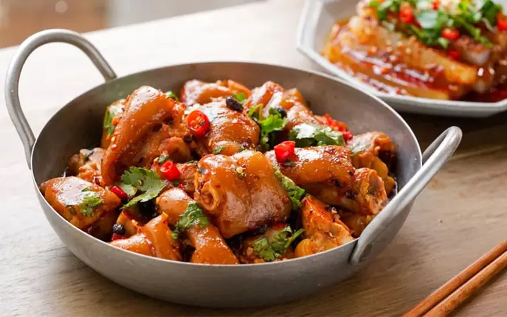 Cách Nấu Giò Heo Chua Ngọt: Hướng Dẫn Chi Tiết Tại Nhà