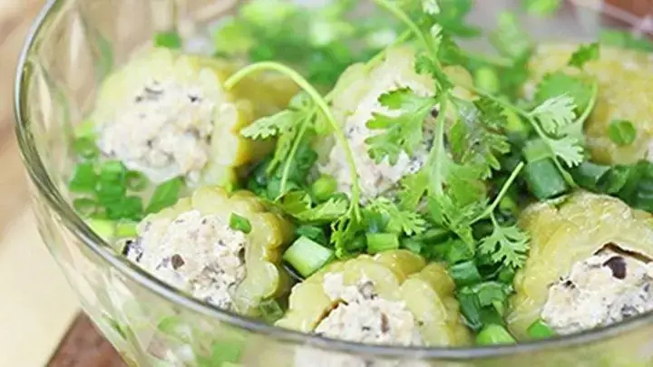 Cách Nấu Khổ Qua Hầm Chay Chuẩn Vị: Hướng Dẫn Từ A Đến Z