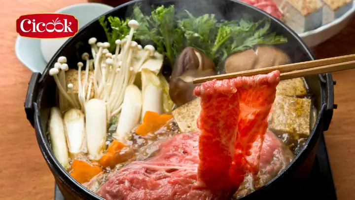 Cách Nấu Lẩu Bò Chua Cay Thơm Ngon Trong 10 Phút