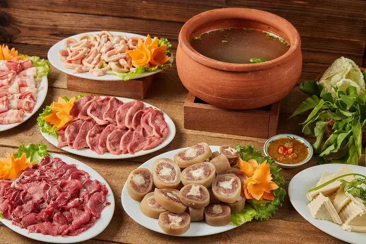 Cách Nấu Lẩu Bò Chấm Chao Chuẩn Vị: Hướng Dẫn Từ A-z