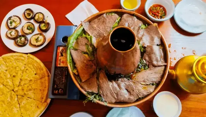 Cách Nấu Lẩu Bò Trung Hoa Chuẩn Vị Tại Nhà: Hướng Dẫn Từ A Đến Z