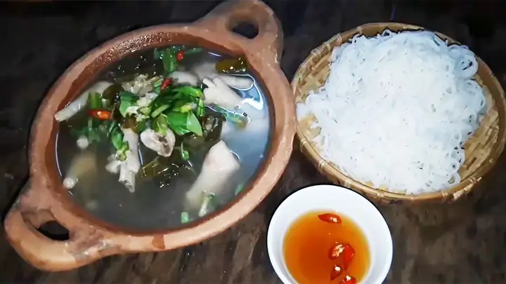 Cách Nấu Lẩu Chân Gà Chuẩn Vị Đơn Giản