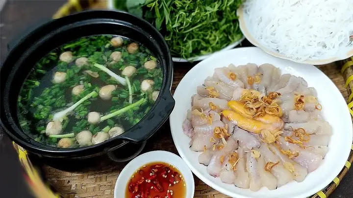 Cách Nấu Lẩu Thái Cá Lóc Chuẩn Vị: Hướng Dẫn Chi Tiết