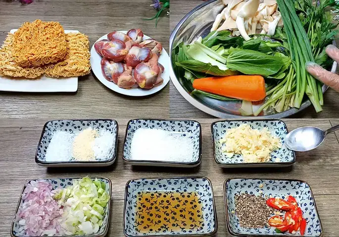 Cách Nấu Mì Lòng Gà Thơm Ngon, Đậm Đà Chuẩn Vị