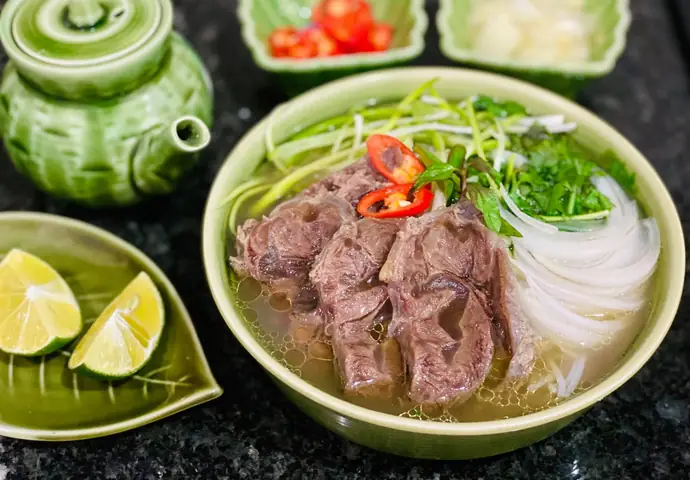 Cách Nấu Mì Phở Ngon Chuẩn Vị: Hướng Dẫn Chi Tiết Từ A Đến Z