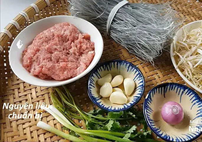 Cách Nấu Miến Xào Thịt Băm Chuẩn Vị: Hướng Dẫn Từ A Đến Z