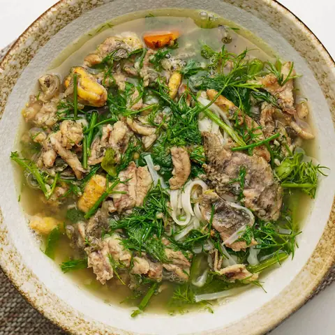Bánh Đa Cá Rô Đồng: Hướng Dẫn Chi Tiết Để Nấu Món Ngon Đậm Hương Vị Làng Quê