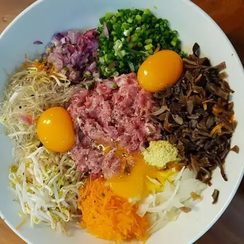 Cách Nấu Món Nem Rán Ngon Chuẩn Vị: Hướng Dẫn Từ A Đến Z