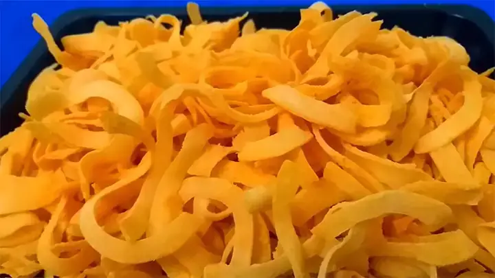 Cách Nấu Mứt Dừa Gấc Thơm Ngon, Dẻo Dai Chuẩn Vị