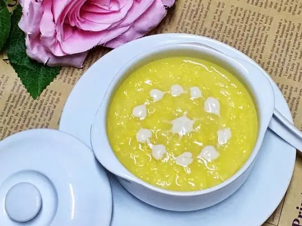 Hướng Dẫn Chi Tiết Cách Nấu Chè Nha Đam Nước Dừa Chuẩn Vị Tại Nhà