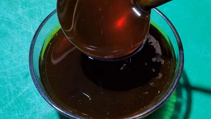 Cách Nấu Nước Màu Dừa Từ Nước Dừa Tươi Tại Nhà Đơn Giản