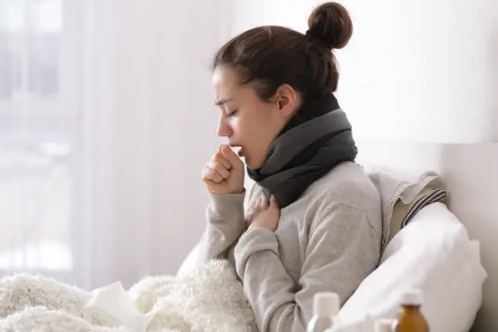 Cách Nấu Nước Lê Táo Đỏ Cho Bé: Công Thức & Lưu Ý Toàn Diện