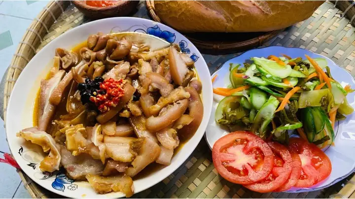 Cách Nấu Phá Lấu Khô Đúng Chuẩn: Hướng Dẫn Chi Tiết Từ A Đến Z
