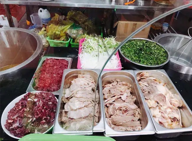 Hướng Dẫn Toàn Tập Cách Nấu Phở Bò Để Bán Chuyên Nghiệp