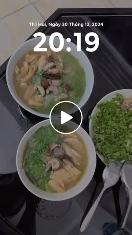 Cách Nấu Phở Gà Nấm Thơm Ngon Chuẩn Vị Tại Nhà