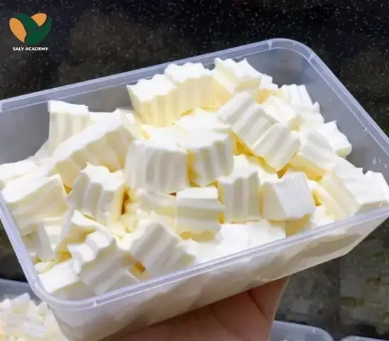 Hướng Dẫn Chi Tiết Cách Nấu Phô Mai Tươi Tại Nhà Từ A Đến Z