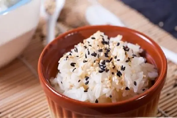 Cách Nấu Xôi Trắng Nước Cốt Dừa Thơm Ngon, Dẻo Ngọt Chuẩn Vị