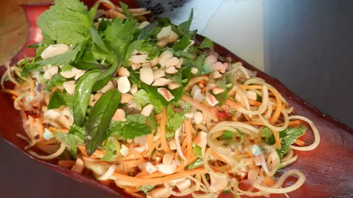 Cách Làm Nộm Hoa Chuối Chay Thơm Ngon Đơn Giản Tại Nhà