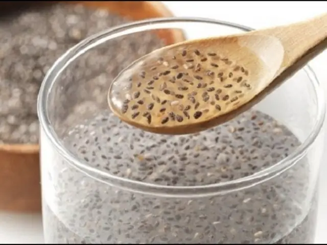 Cách Pha Hạt Chia Với Nước Lọc Đúng Cách Để Giữ Dinh Dưỡng