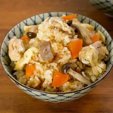 炊き込みご飯レシピ人気簡単: Hướng Dẫn Chi Tiết Công Thức Cơm Nấu Trong Nồi Dễ Thành Công