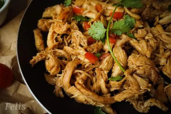 Gà Xé Làm Món Gì? Công Thức Taco Gà Xé Mexico Đơn Giản Tại Nhà