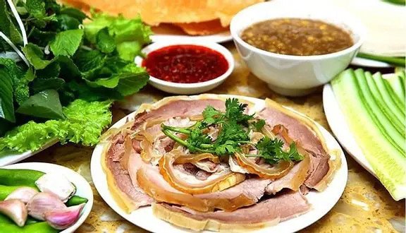 Hình ảnh minh họa món bê thui nướng tại Quán Bê Thui Thanh Hoan