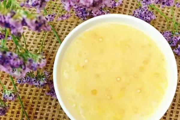 Hình ảnh minh họa món chè đậu xanh phổ tai bột khoai hấp dẫn