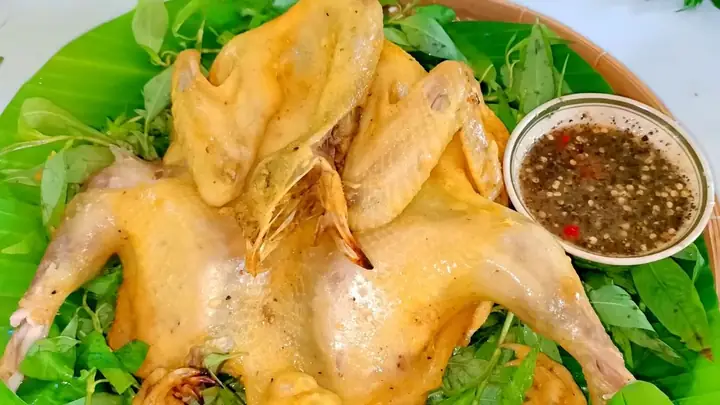Hướng Dẫn Làm Gà Nổ Muối Đúng Cách Tại Nhà
