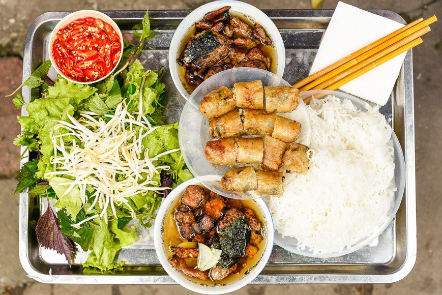 Món bún chả Anthony Bourdain Hanoi trứ danh