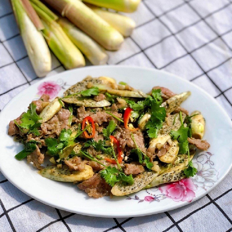 Món củ niễng xào thịt bò thành phẩm