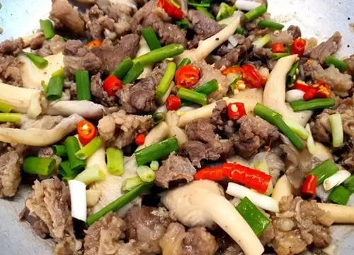 Nấm Bào Ngư Xào Với Gì Ngon? 7 Công Thức Đơn Giản, Dinh Dưỡng Cho Bữa Cơm Gia Đình