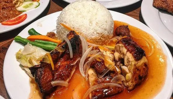 Nhà hàng 123 Kim Mã với không gian rộng rãi