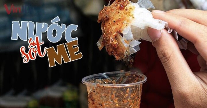 Nước sốt me vàng sánh mịn, hấp dẫn cho món bánh tráng