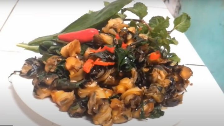Ốc bươu xào lá lốt thơm ngon chuẩn vị