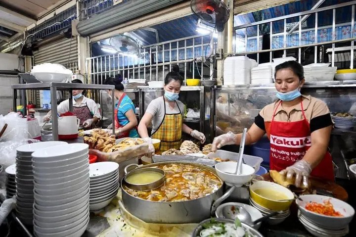 Quán Phở Miến Gà Kỳ Đồng với không gian sạch sẽ
