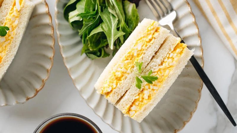 Sandwich trứng mayonnaise
