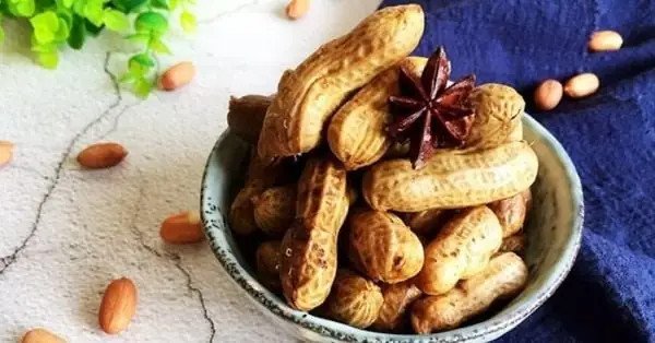Thành phẩm đậu phộng luộc thơm ngon