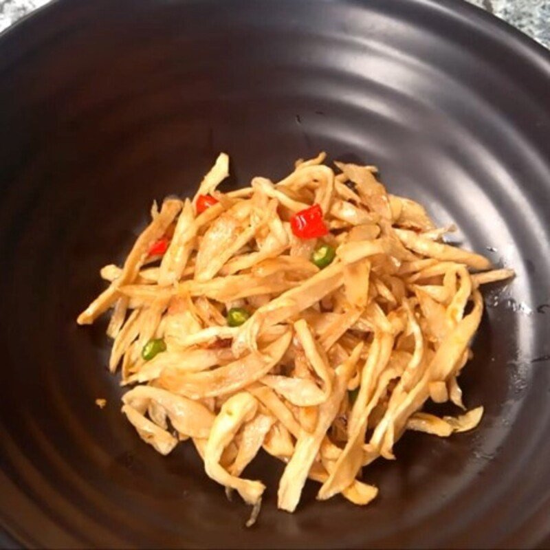 Thành phẩm món củ cải khô xào chay ngon miệng