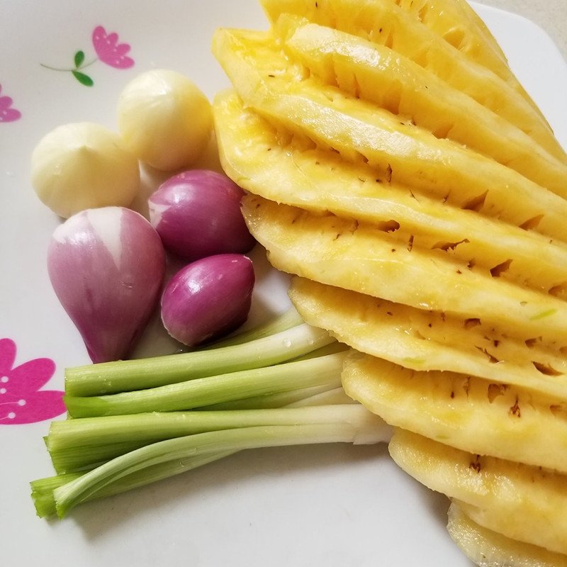 thơm được cắt lát đều đẹp