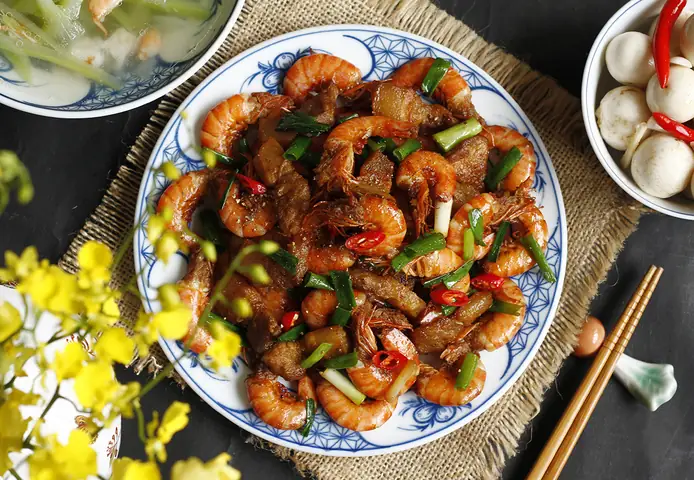 Hướng Dẫn Chi Tiết Cách Làm Tôm Đất Rang Thịt Ba Chỉ Chuẩn Vị