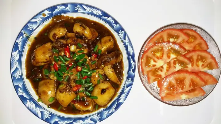 Hướng Dẫn Chi Tiết Cách Làm Trứng Cá Ngừ Kho Tộ Thơm Ngon Tại Nhà