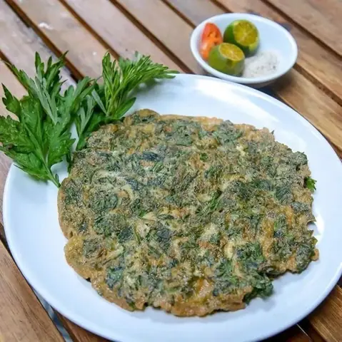 Trứng Ngải Cứu Có Tác Dụng Gì? Bí Quyết Sức Khỏe Từ Thiên Nhiên