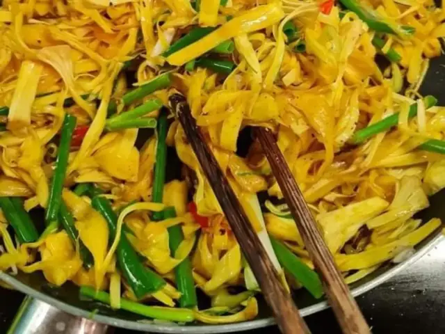 Hướng Dẫn Chi Tiết Cách Làm Xơ Mít Xào Sả Ớt Ngon Đúng Điệu